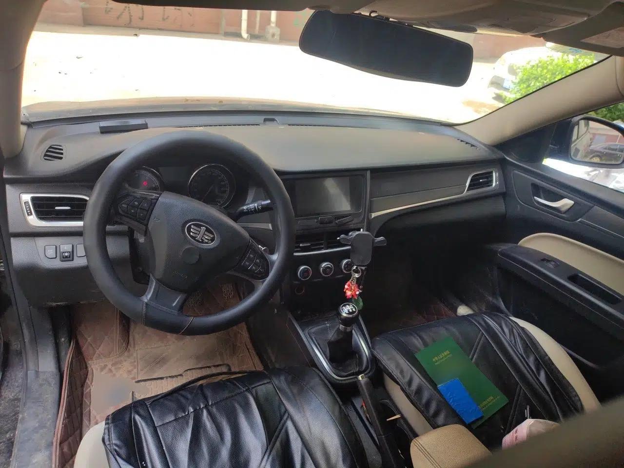 Used Bestune B30 2016 1.6L manual luxury version — миниатюра 9