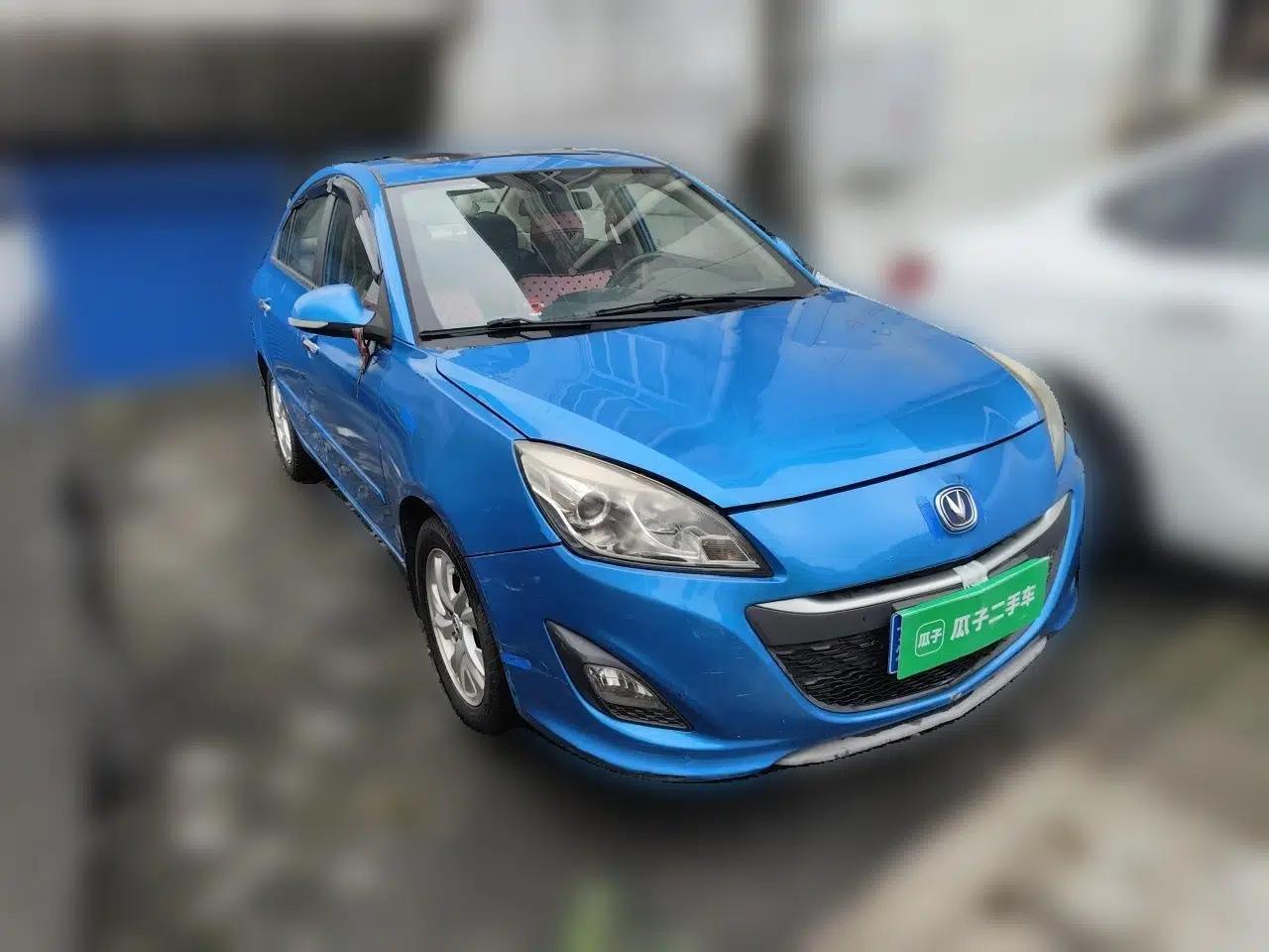 Used CHANGAN Alsvin V5 2012 1.5L Manual Sport Version China IV Standard — миниатюра 3
