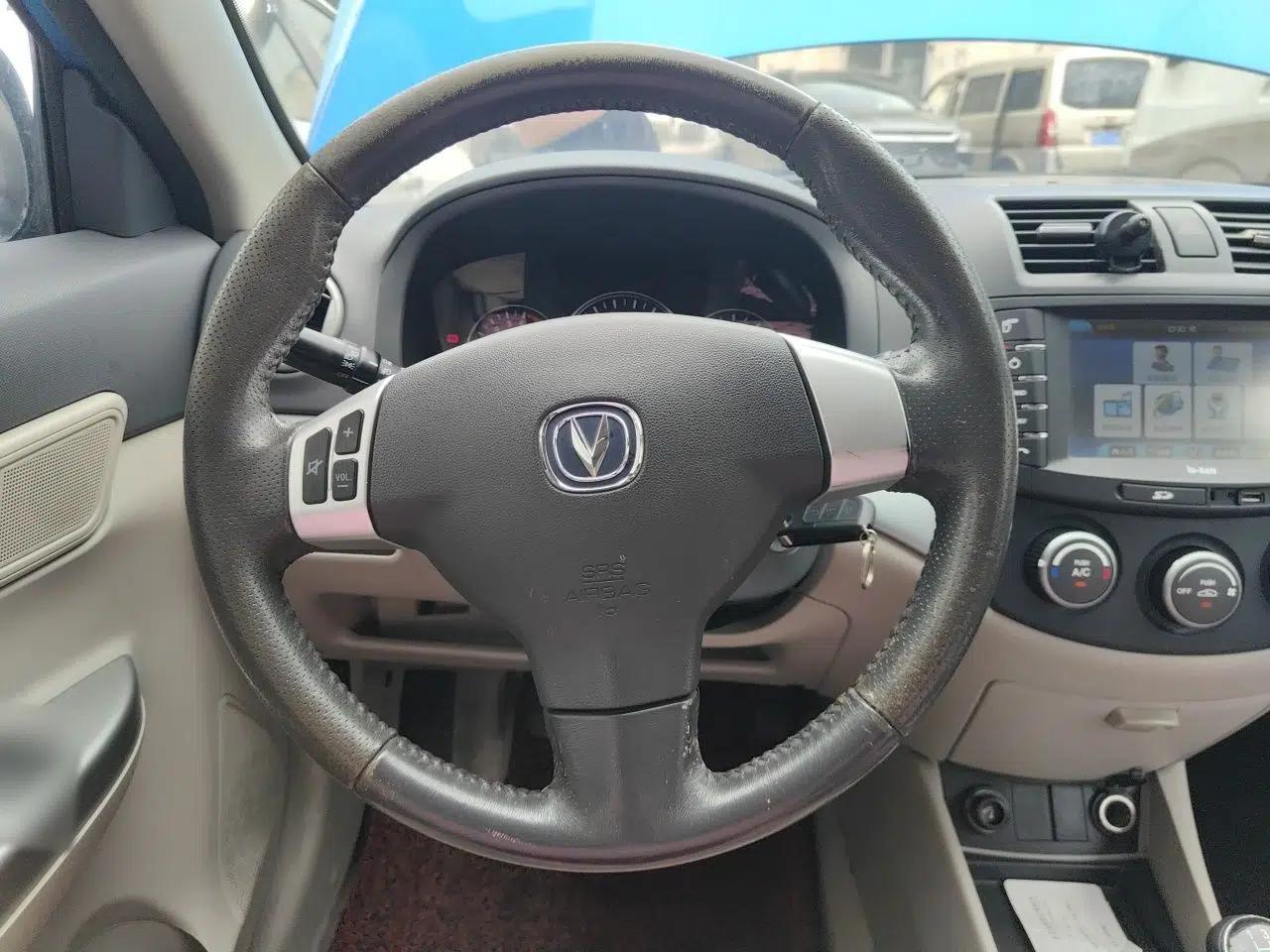 Used CHANGAN Alsvin V5 2012 1.5L Manual Sport Version China IV Standard — миниатюра 10
