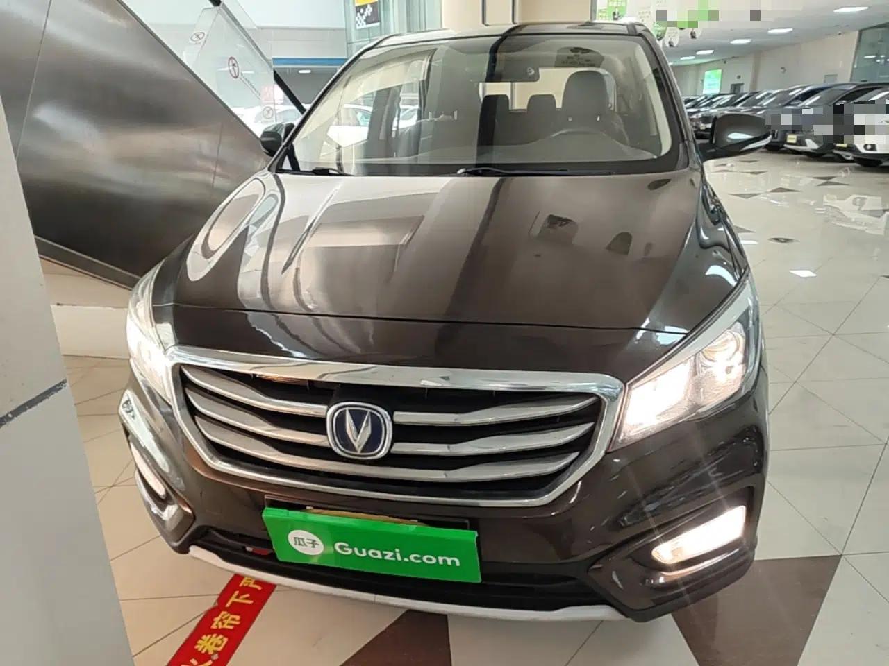 Used CHANGAN Lingxuan 2017 1.6L Manual Happiness Edition — миниатюра 2
