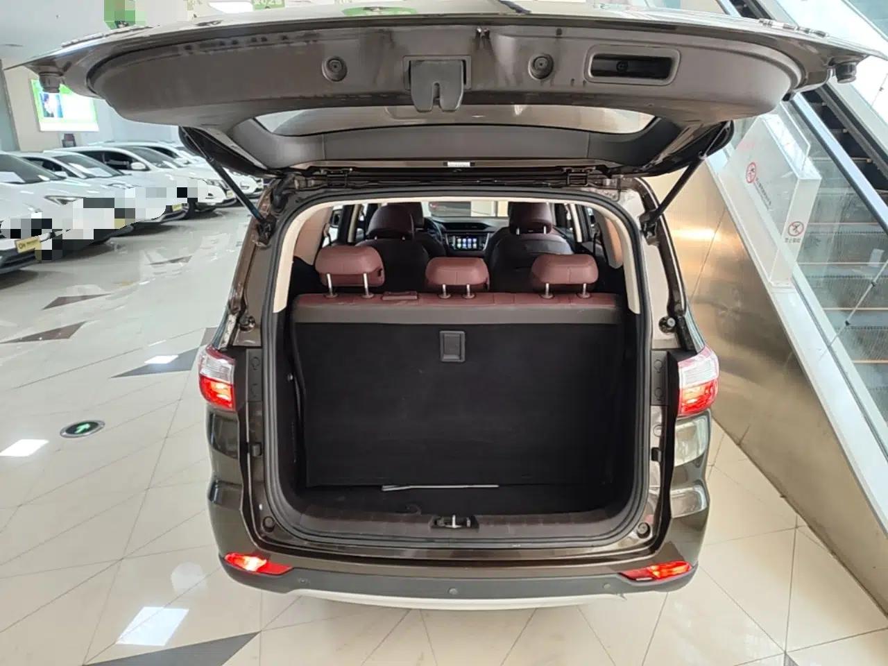 Used CHANGAN Lingxuan 2017 1.6L Manual Happiness Edition — миниатюра 22