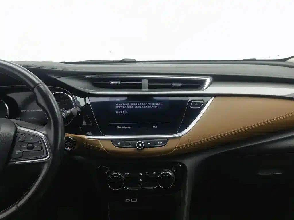 Encore GX 2020 20T CVT 2WD Luxury — миниатюра 12