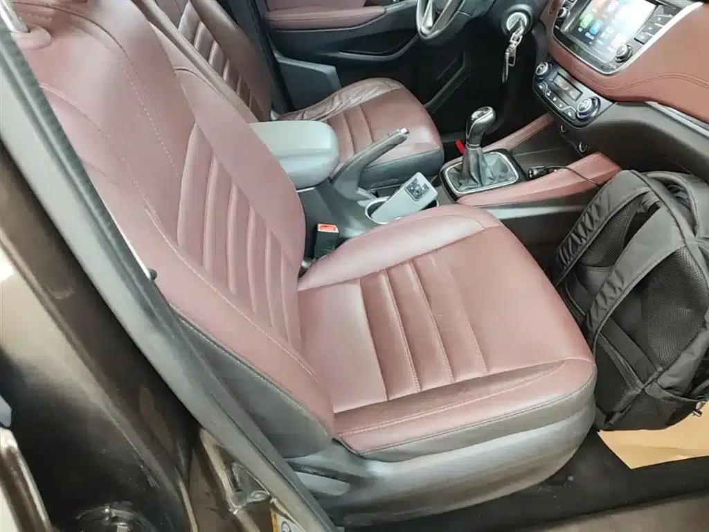 Lingxuan 2017 1.6L Manual Happiness Edition — миниатюра 25