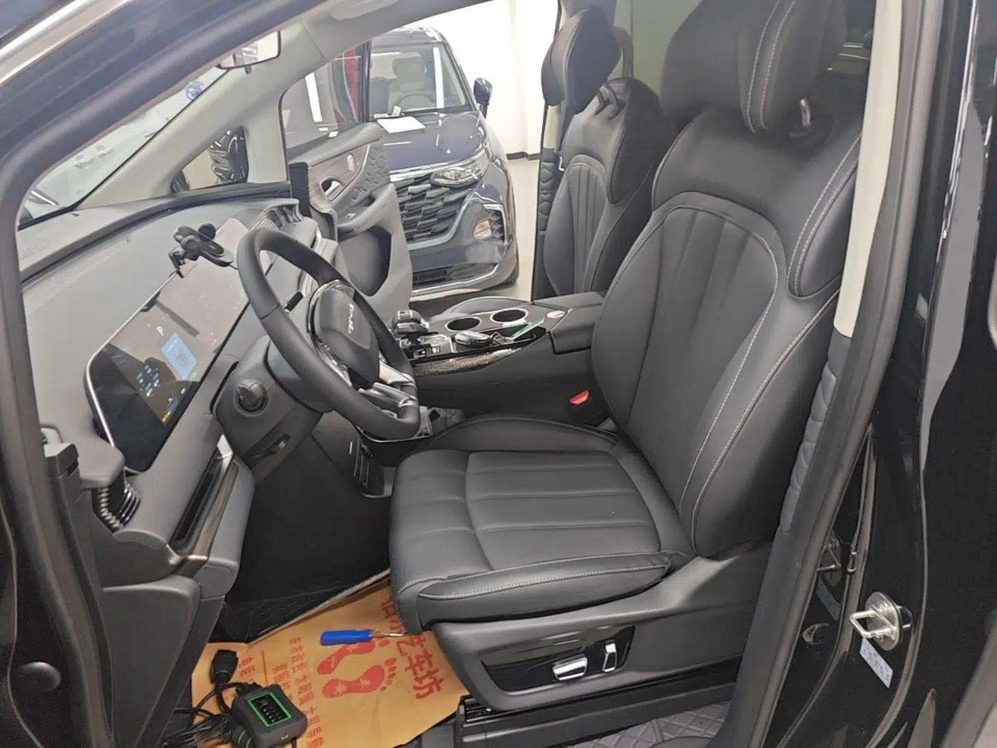 Used FORTHING Xinghai V9 2026 Model, More Enjoyment Series, 200km Comfort Edition — миниатюра 22