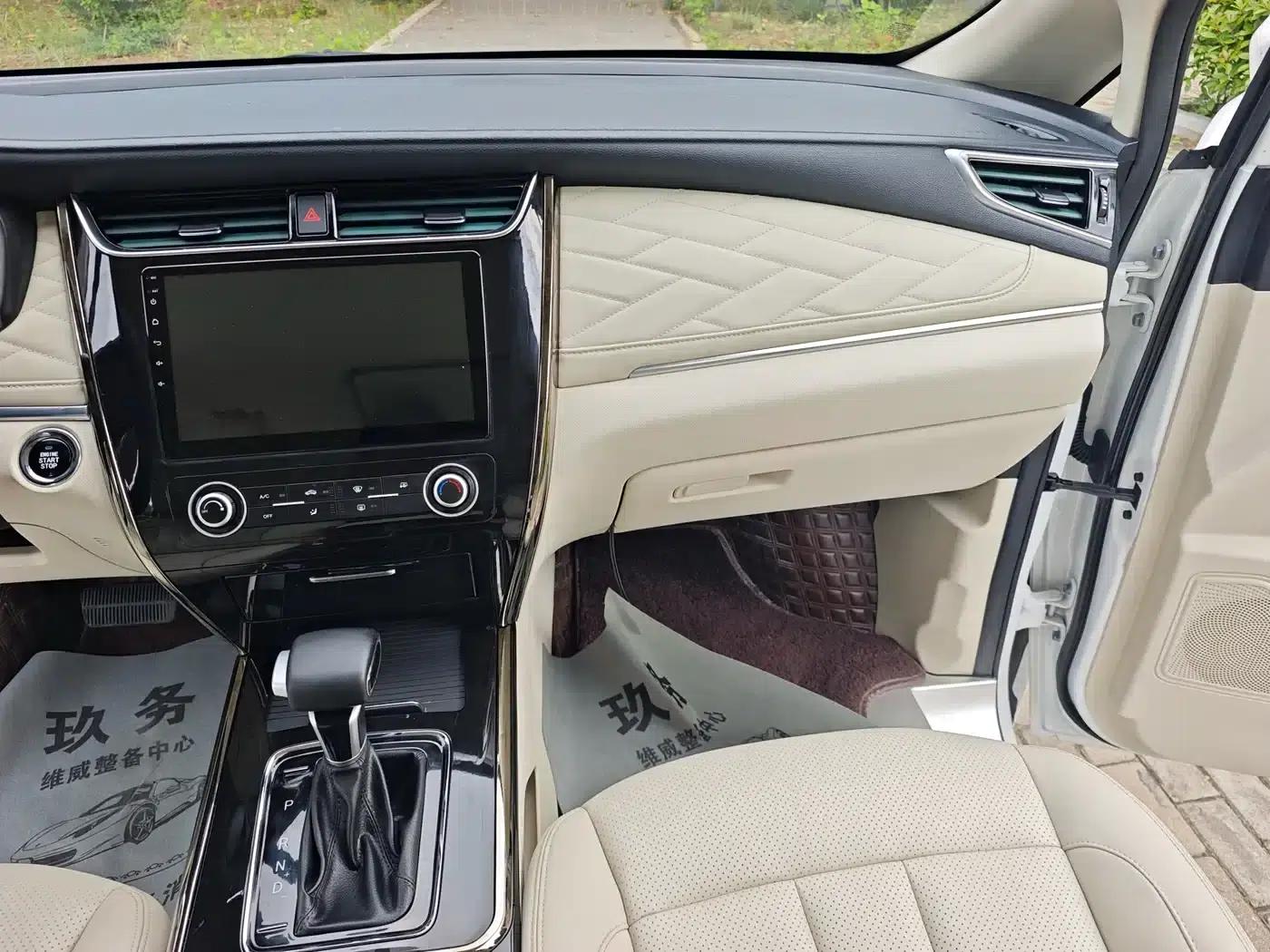 Changan Oushang Keshang 2022 1.5T Automatic Business Edition — миниатюра 15