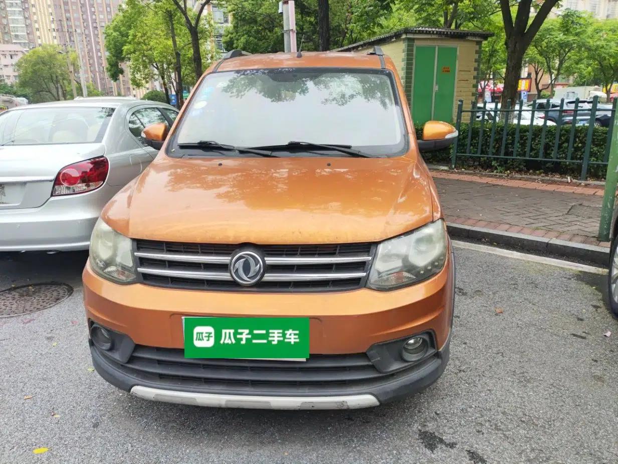 Used Dongfeng Fengon 360 2015 1.5L Manual Luxury 7-Seater China IV Standard — миниатюра 2