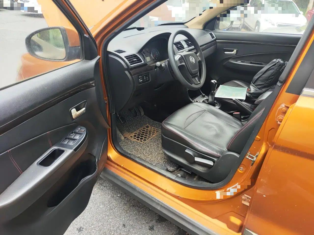 Used Dongfeng Fengon 360 2015 1.5L Manual Luxury 7-Seater China IV Standard — миниатюра 16