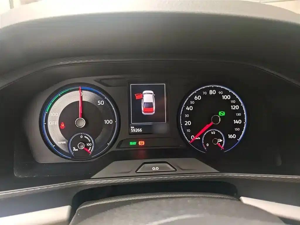 2019 Volkswagen Lavida EV Premium Edition — миниатюра 4