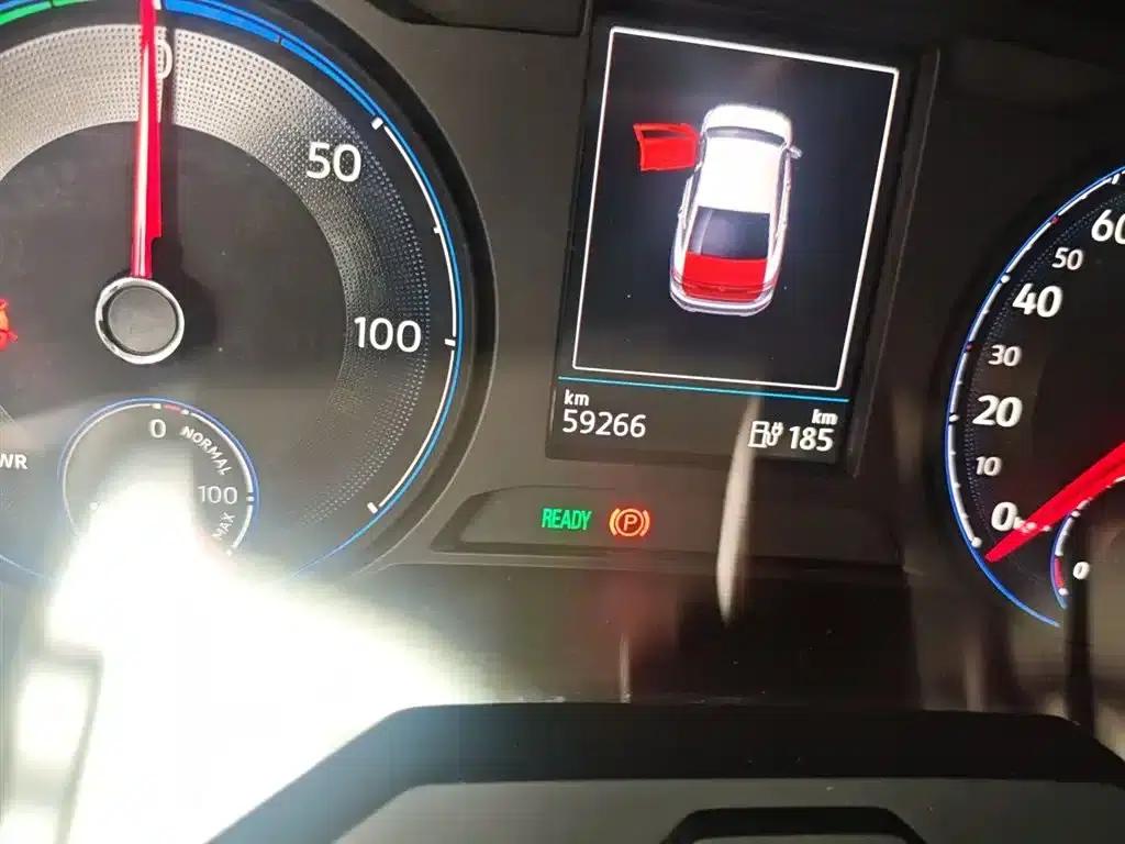2019 Volkswagen Lavida EV Premium Edition — миниатюра 5
