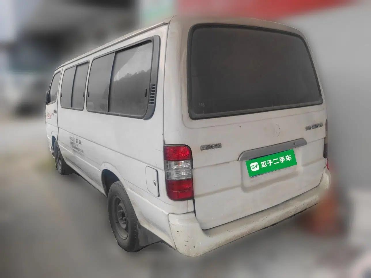 Used Foton Scenic 2016 2.0L Landscape Express Short Wheelbase Low-Roof Model 491EQ4A — миниатюра 4