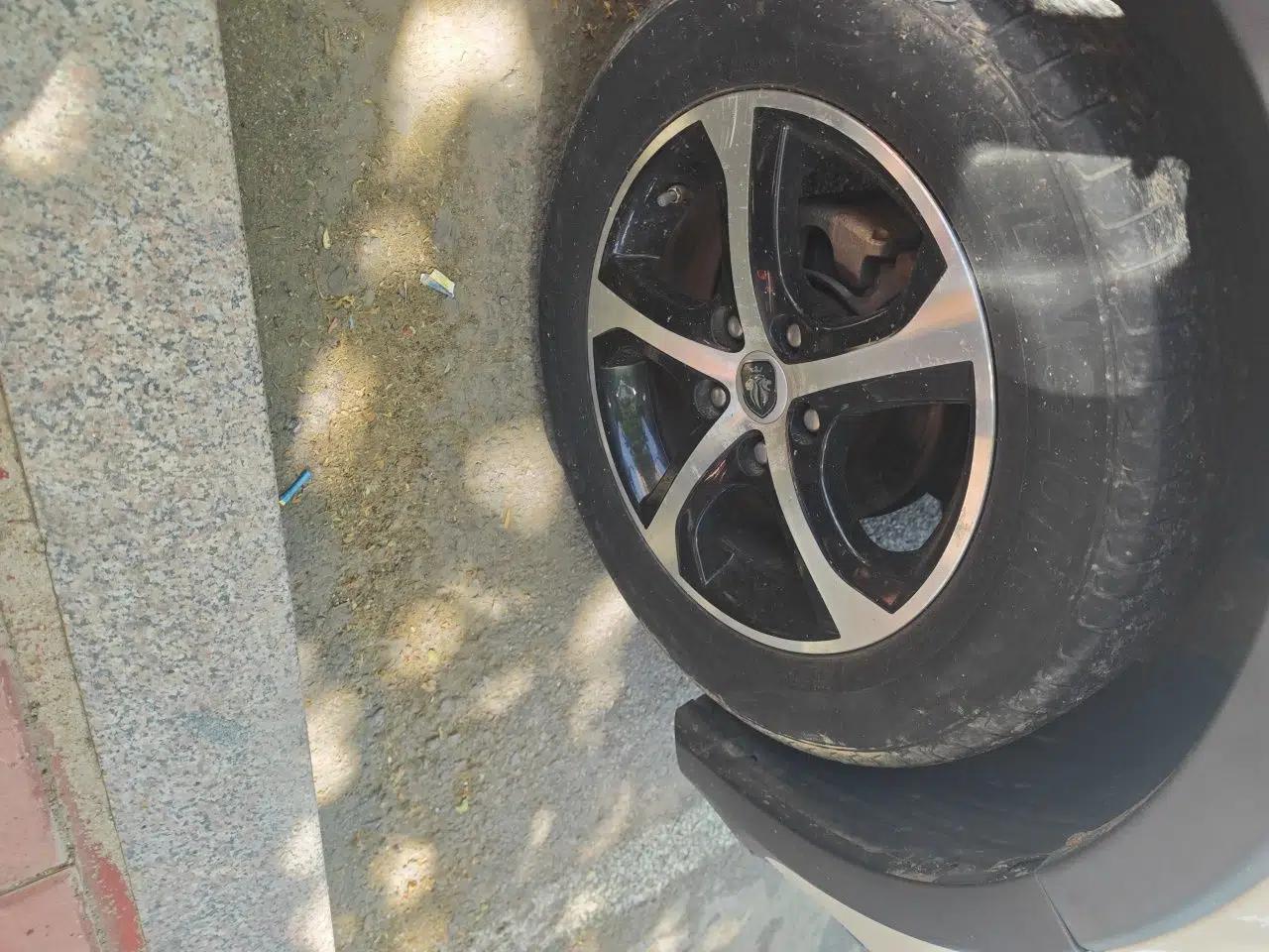 Used Foton Jiatu ix7 2016 1.5L ZhiZun Model — миниатюра 8