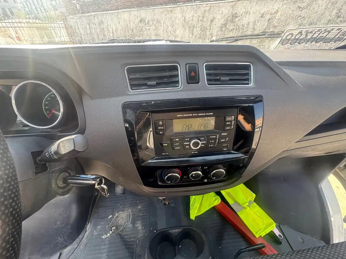 Yufeng EM26 2023 Standard Edition 41.472kWh Henan Lithium Power — миниатюра 8