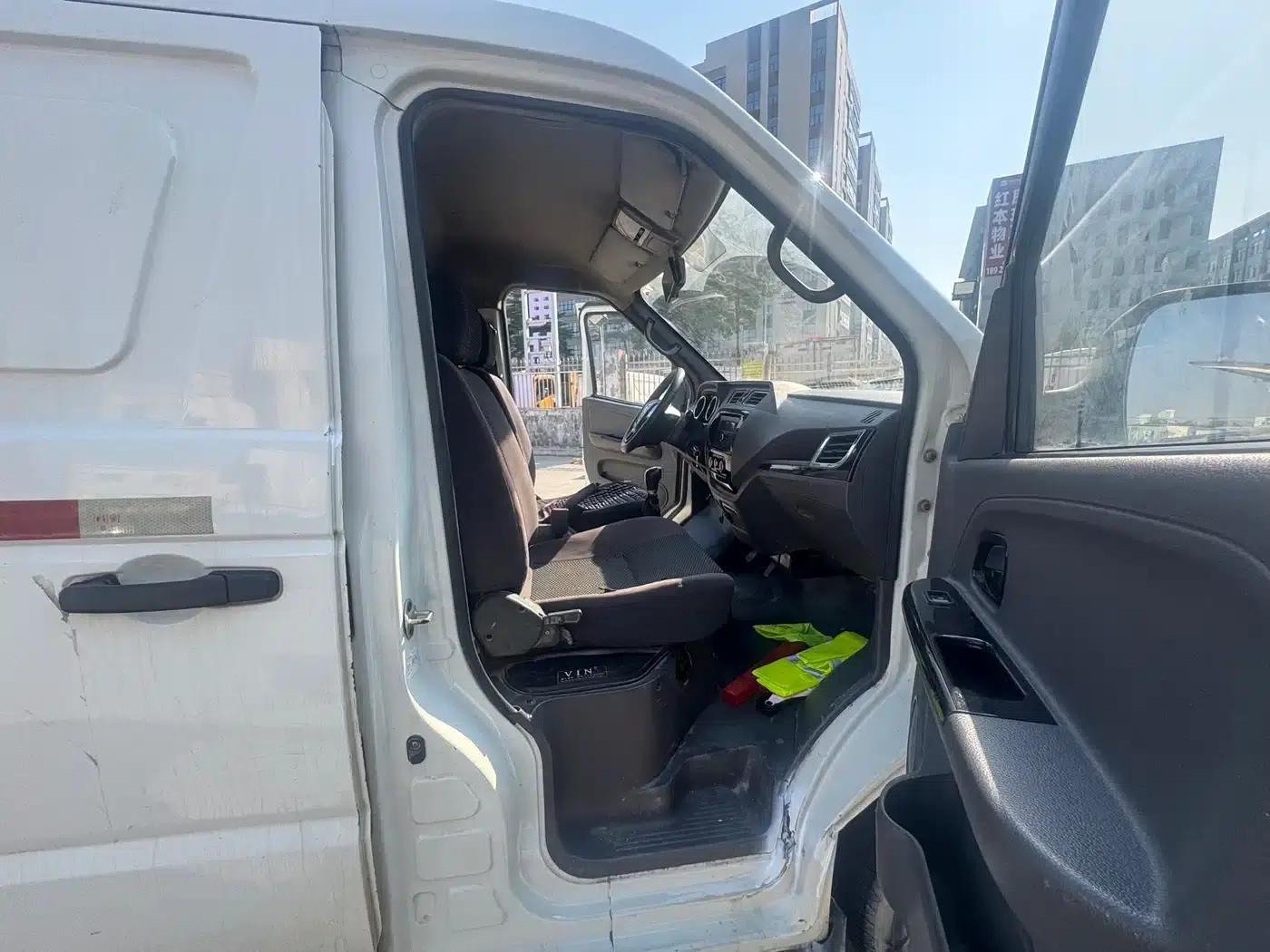 Yufeng EM26 2023 Standard Edition 41.472kWh Henan Lithium Power — миниатюра 10