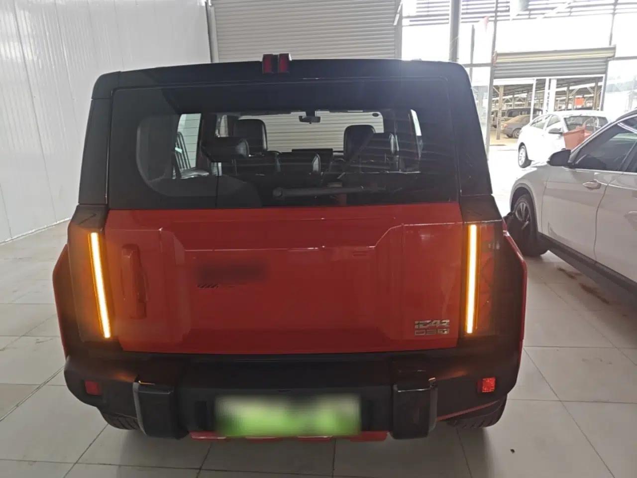 Used iCAR 03T 2024 520km Two-Wheel Drive Long-Range Version — миниатюра 5