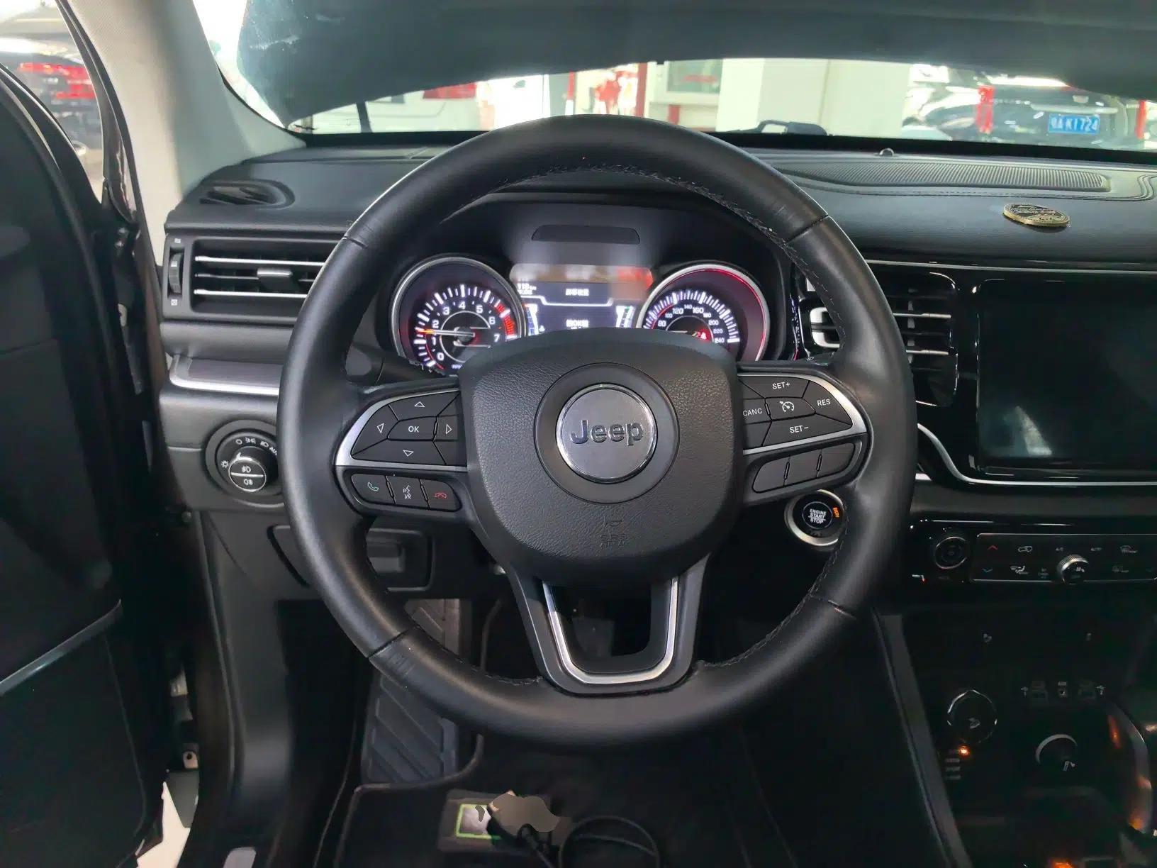 Used Jeep Commander 2018 2.0T Four-Wheel Drive Prestige Edition China V — миниатюра 13