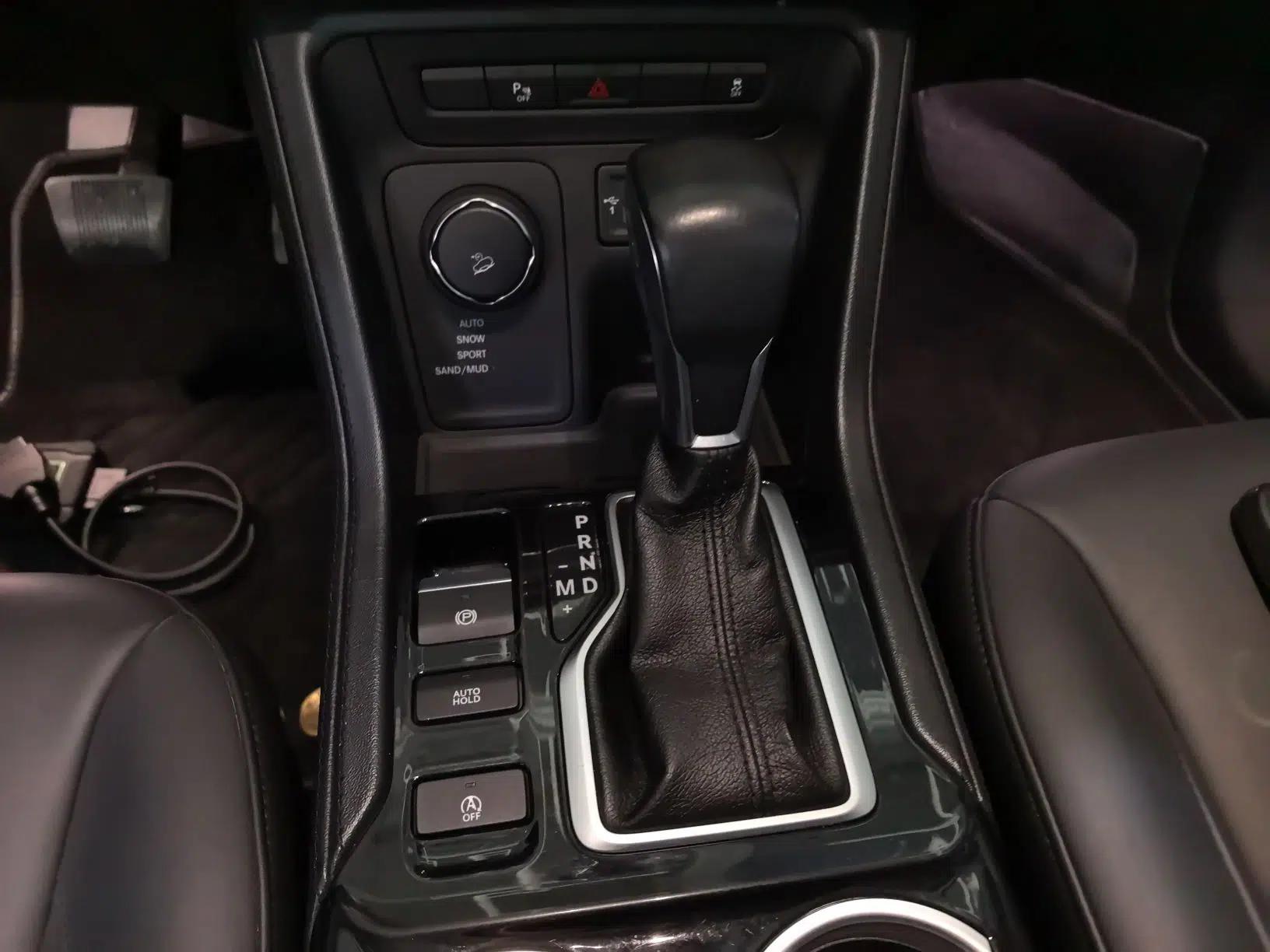 Used Jeep Commander 2018 2.0T Four-Wheel Drive Prestige Edition China V — миниатюра 16