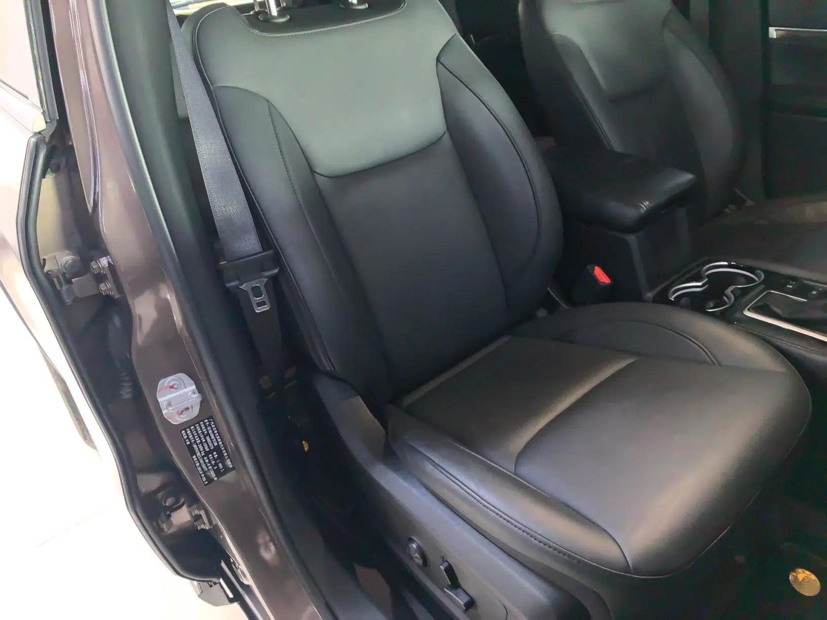 Used Jeep Commander 2018 2.0T Four-Wheel Drive Prestige Edition China V — миниатюра 19