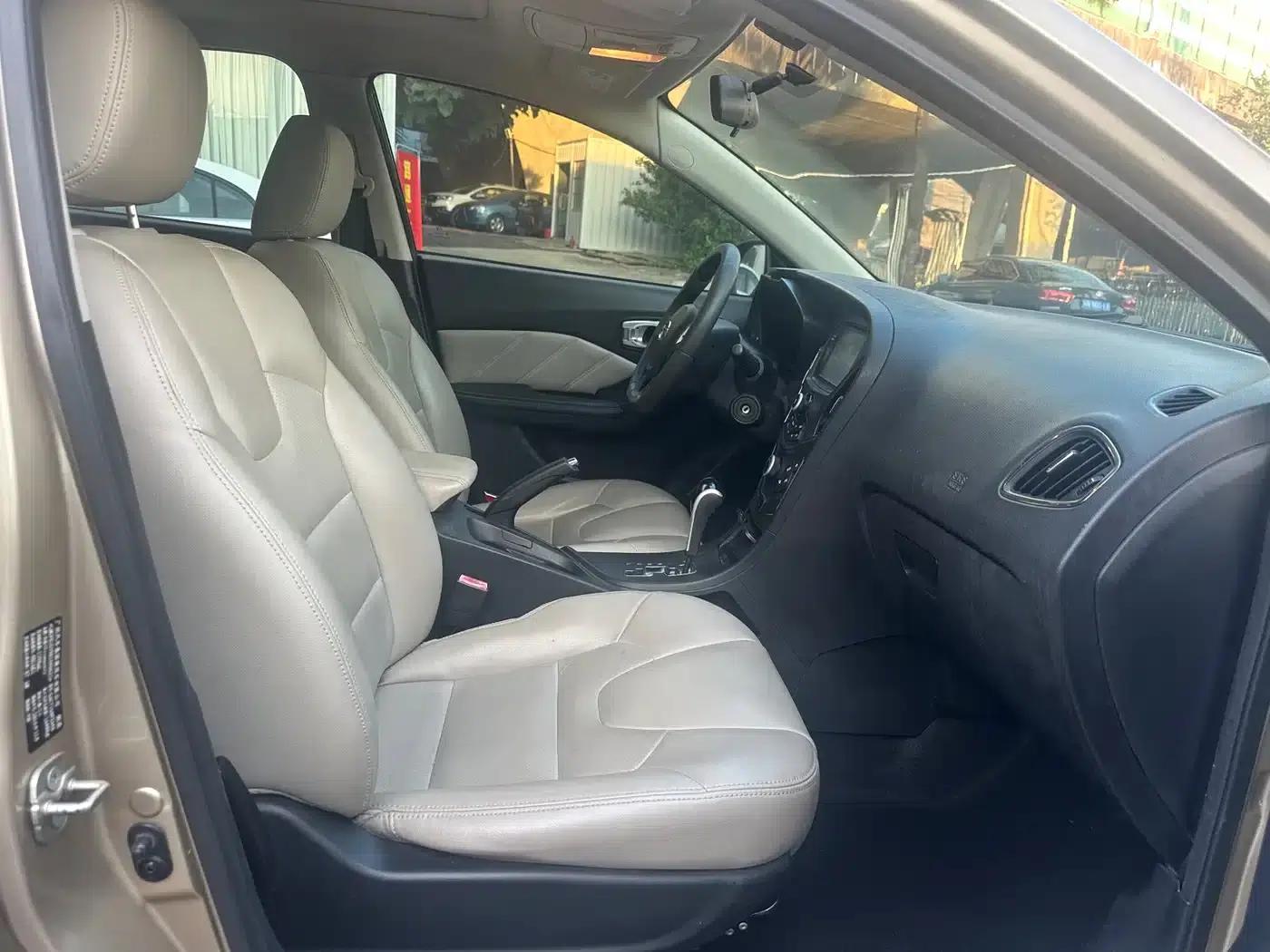 Trumpchi GA3S Vision 2014 1.6L Automatic Luxury ESP Edition — миниатюра 16