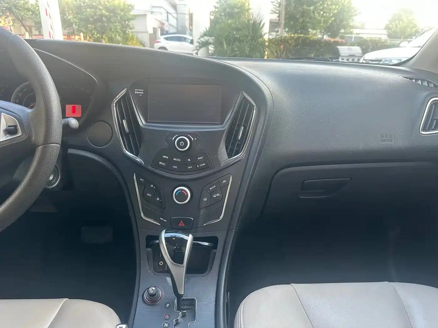 Trumpchi GA3S Vision 2014 1.6L Automatic Luxury ESP Edition — миниатюра 18