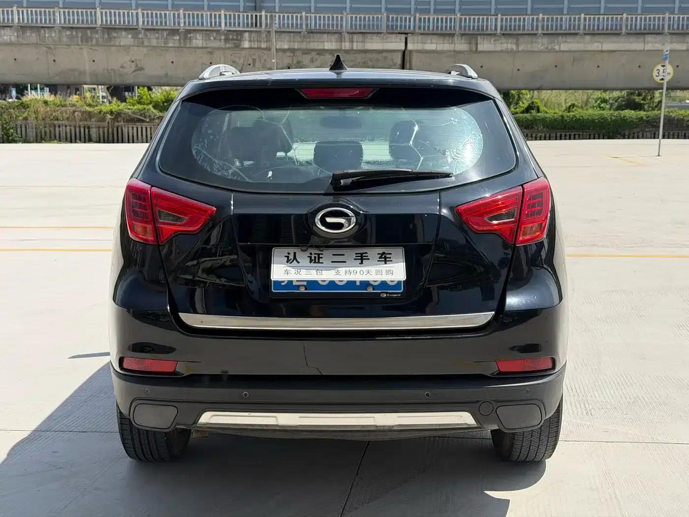 Trumpchi GS5 Super 2016 2.0L Automatic 2WD Premium Edition — миниатюра 8