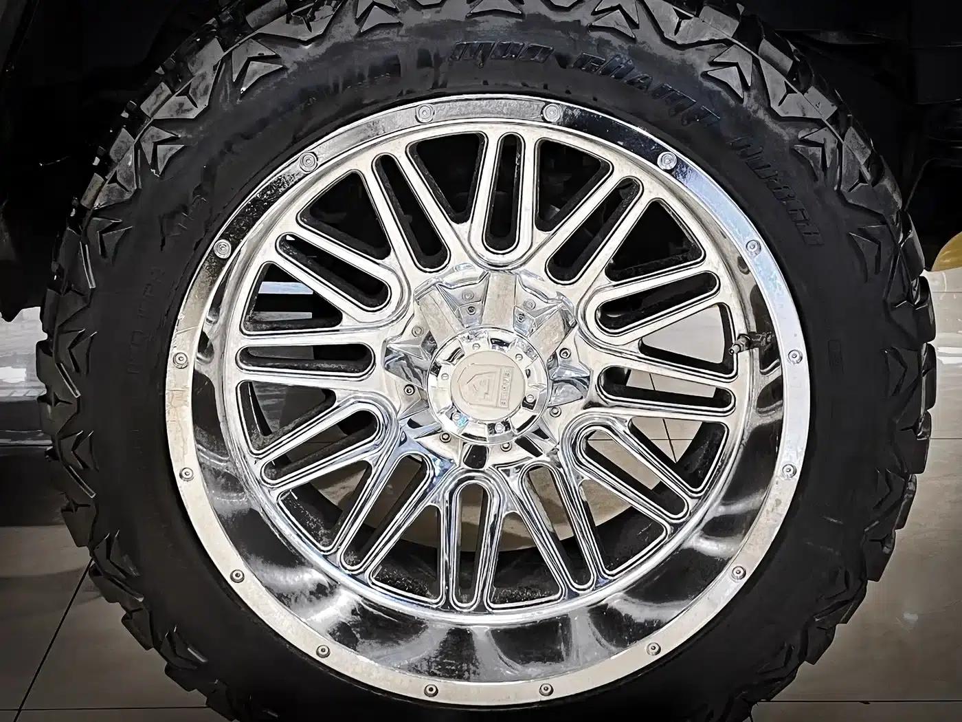 2004 Hummer H2 6.0 AT — миниатюра 13