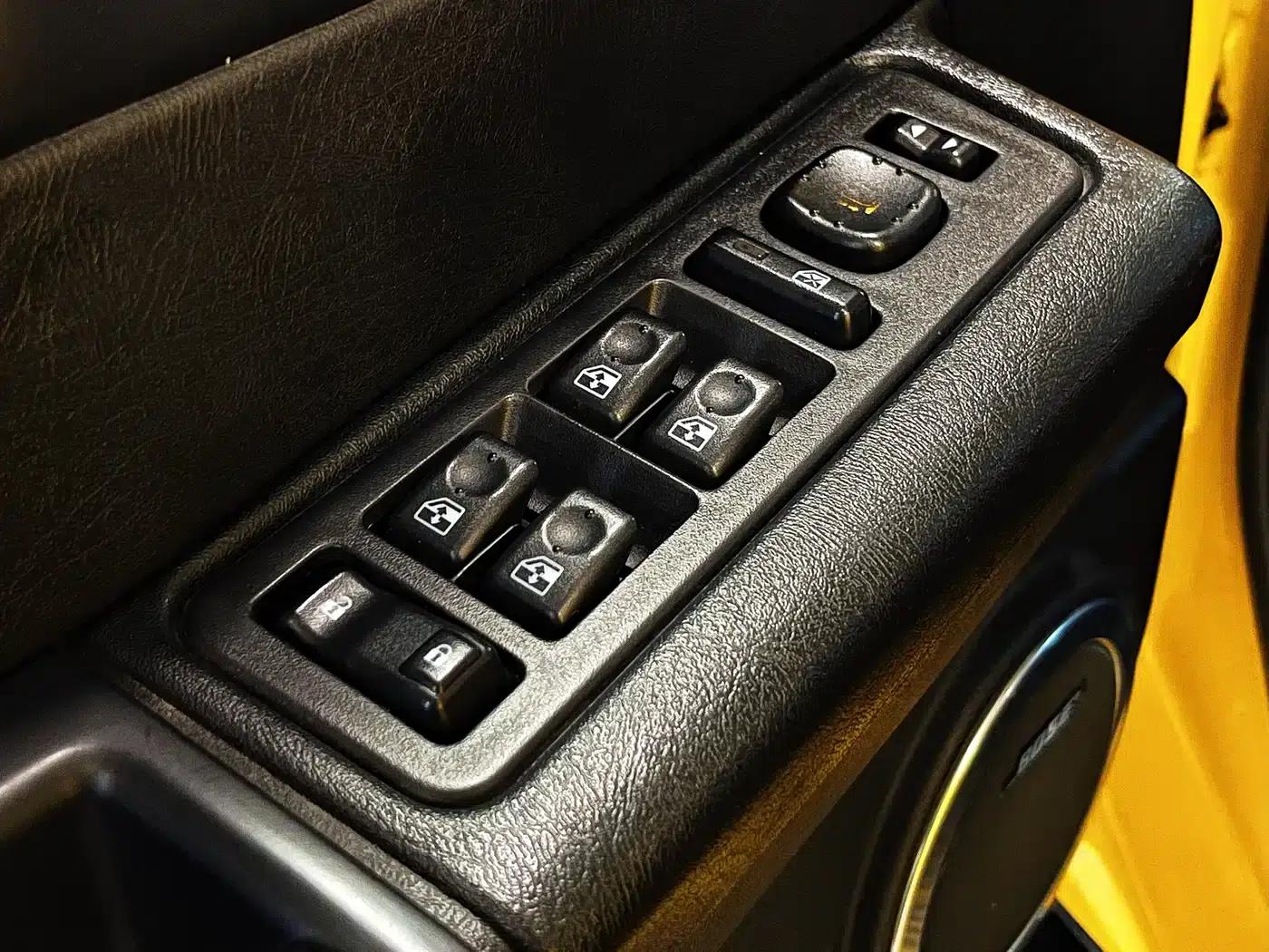 2004 Hummer H2 6.0 AT — миниатюра 20