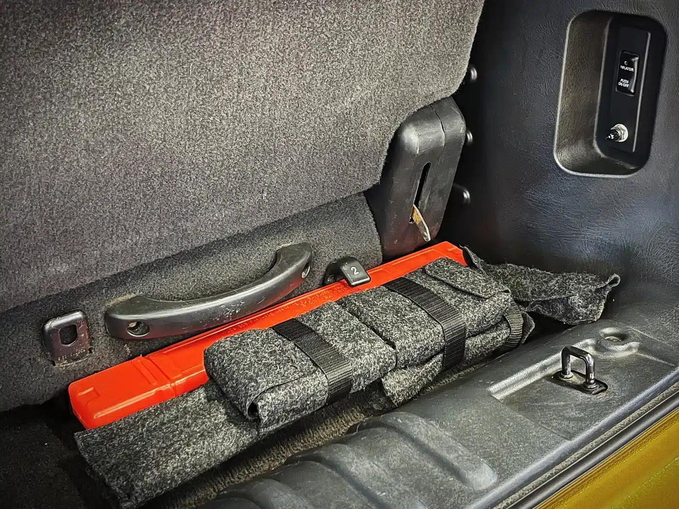 2004 Hummer H2 6.0 AT — миниатюра 30