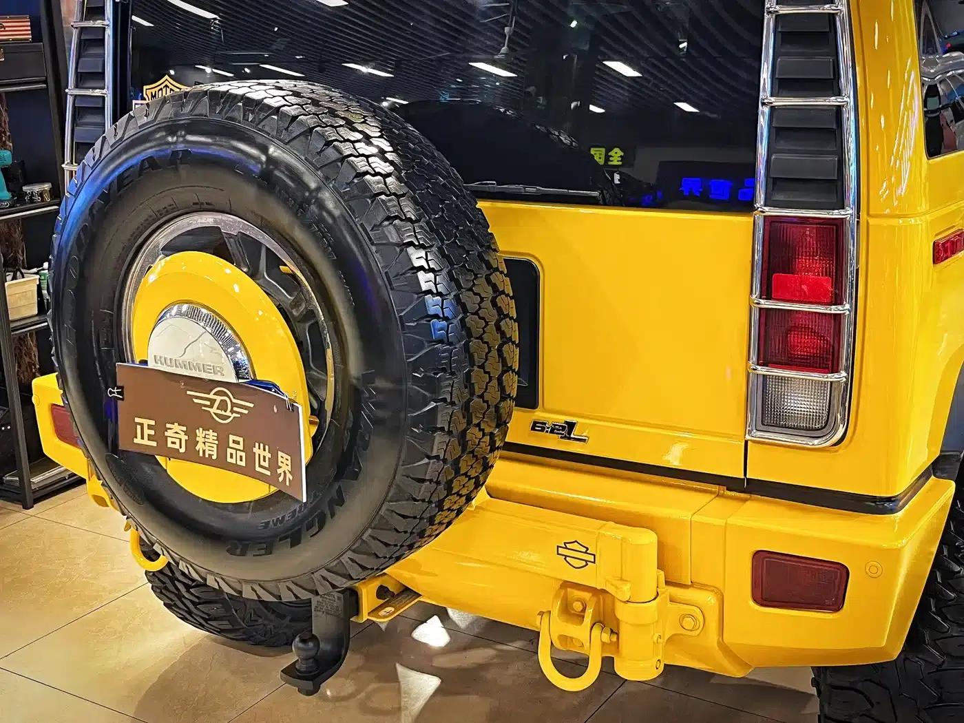 2004 Hummer H2 6.0 AT — миниатюра 10