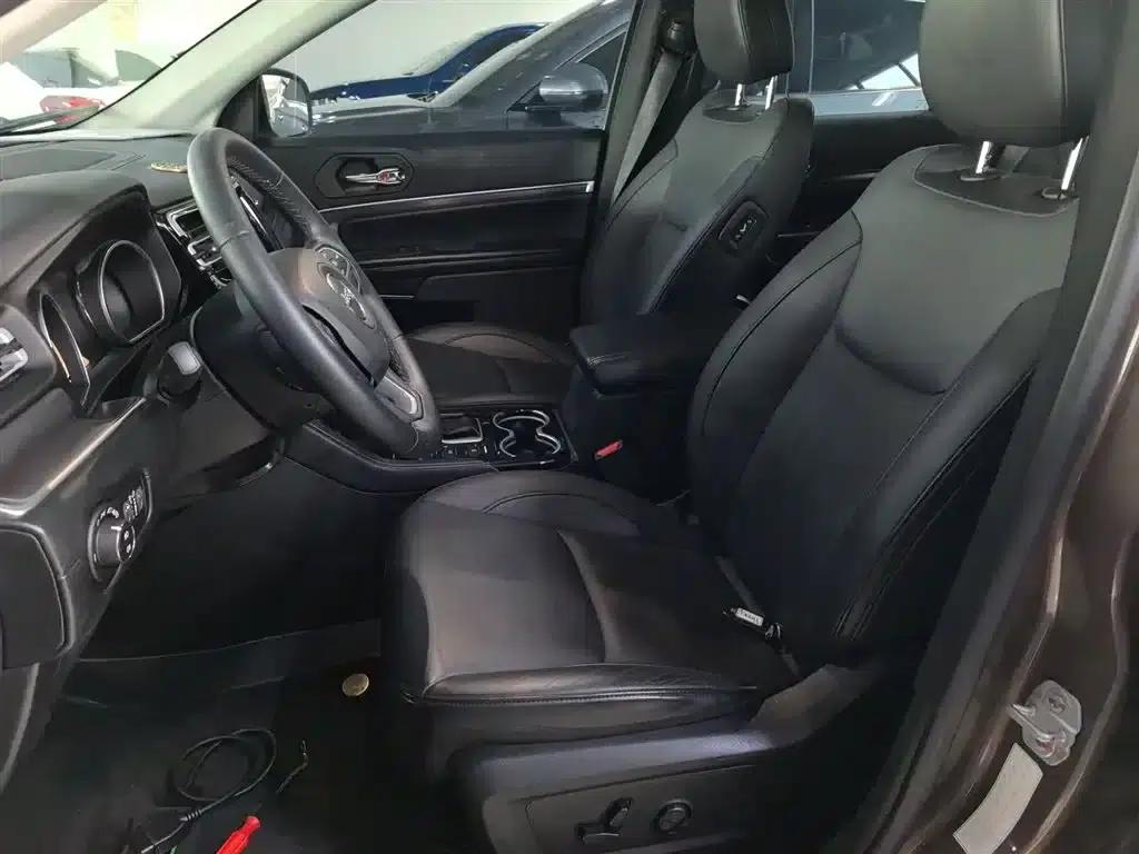 Commander 2018 2.0T 4WD Premium Edition (National V Emission Standard) — миниатюра 11
