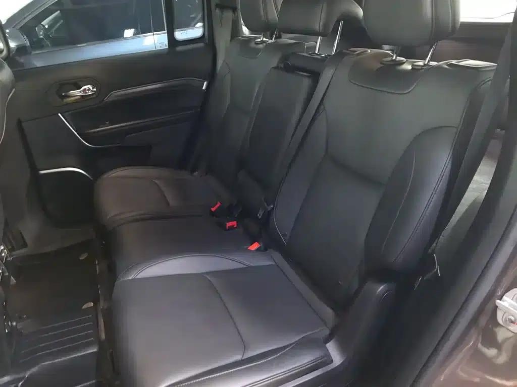 Commander 2018 2.0T 4WD Premium Edition (National V Emission Standard) — миниатюра 13