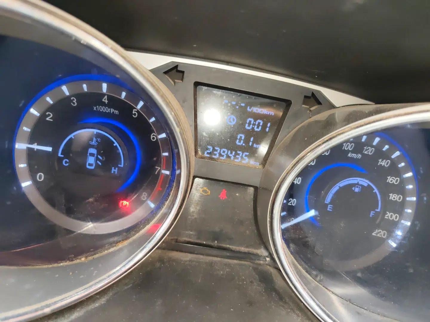 Used JAC Group Heyue 2012 1.5L Manual Luxury Version — миниатюра 12