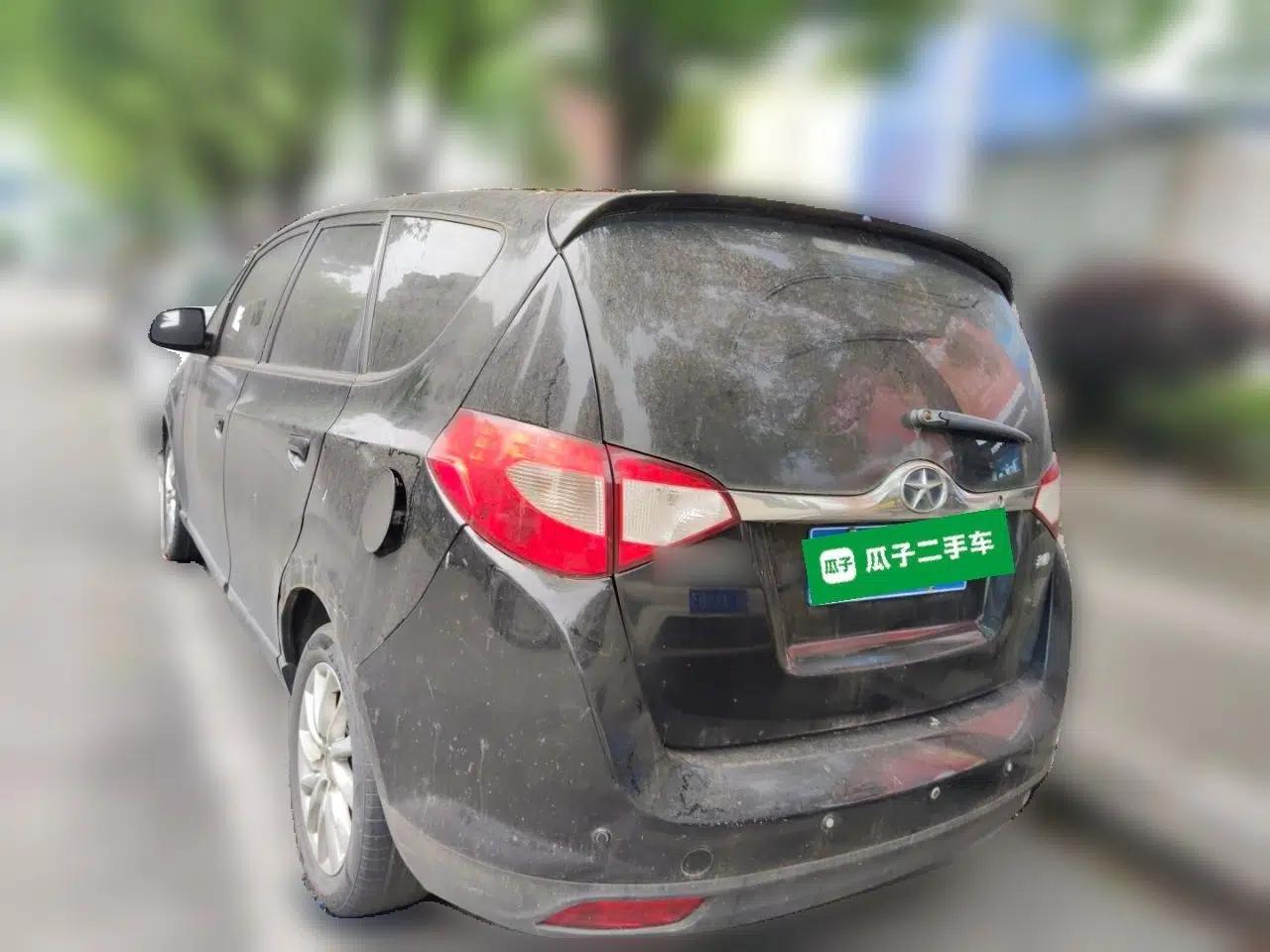 Used JAC Group Heyue 2012 1.5L Manual Luxury Version — миниатюра 4