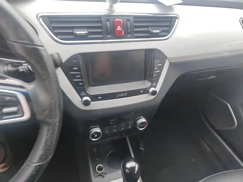 Refine S2 2015 1.5L CVT Luxury Intelligent Model — миниатюра 13