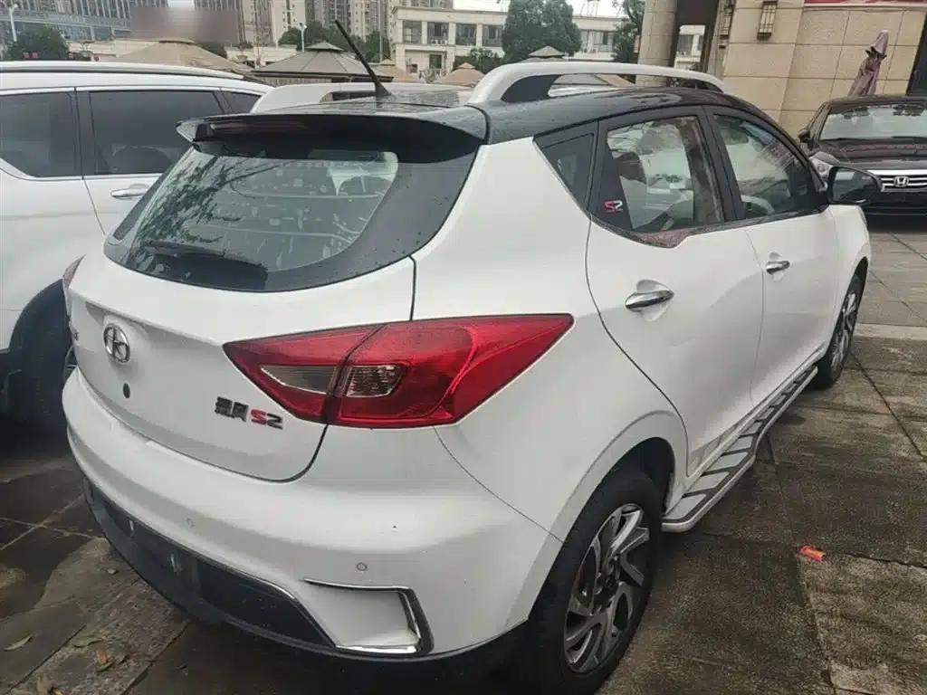Refine S2 2015 1.5L CVT Luxury Intelligent Model — миниатюра 7
