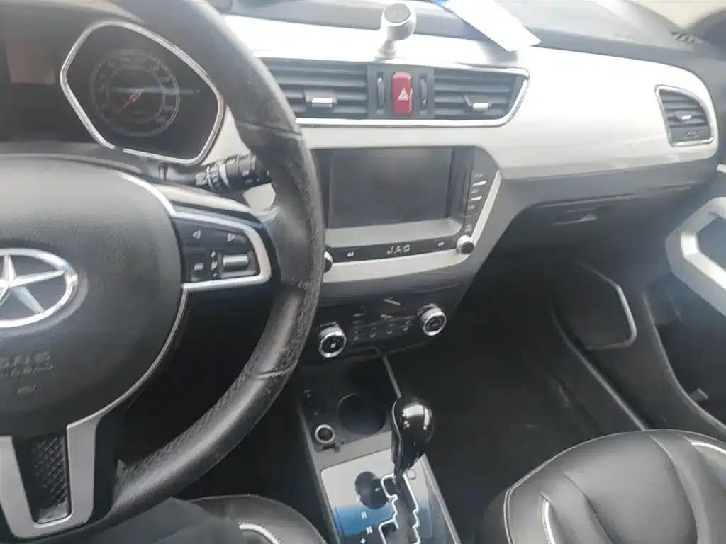 Refine S2 2015 1.5L CVT Luxury Intelligent Model — миниатюра 10