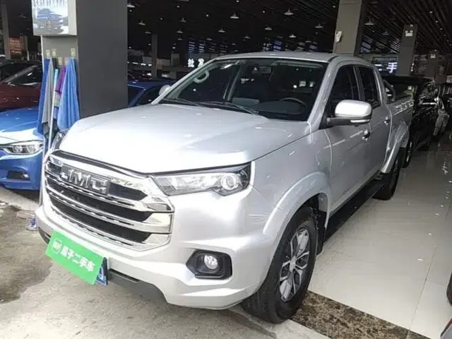 Used JMC Yuhu 7 2023 2.0T Automatic Diesel 4x4 Comfort Edition with Long Wheelbase and Flat-Floor Cargo Bed