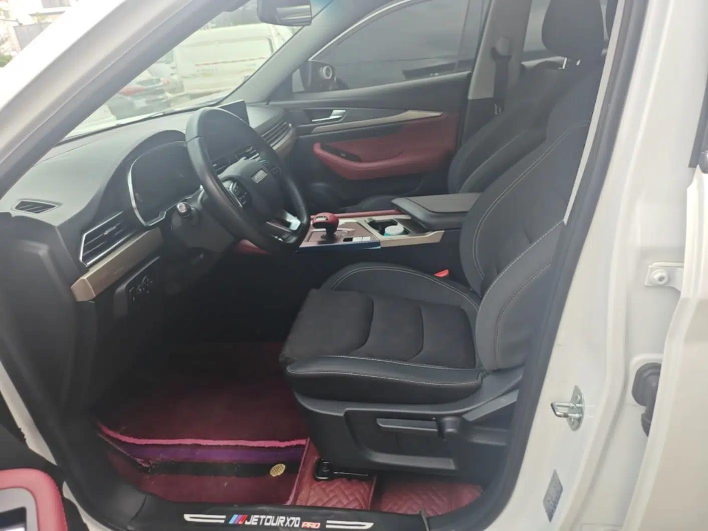 Used JETOUR X70S 2022 1.5T DCT Active Version 7-Seater — миниатюра 17