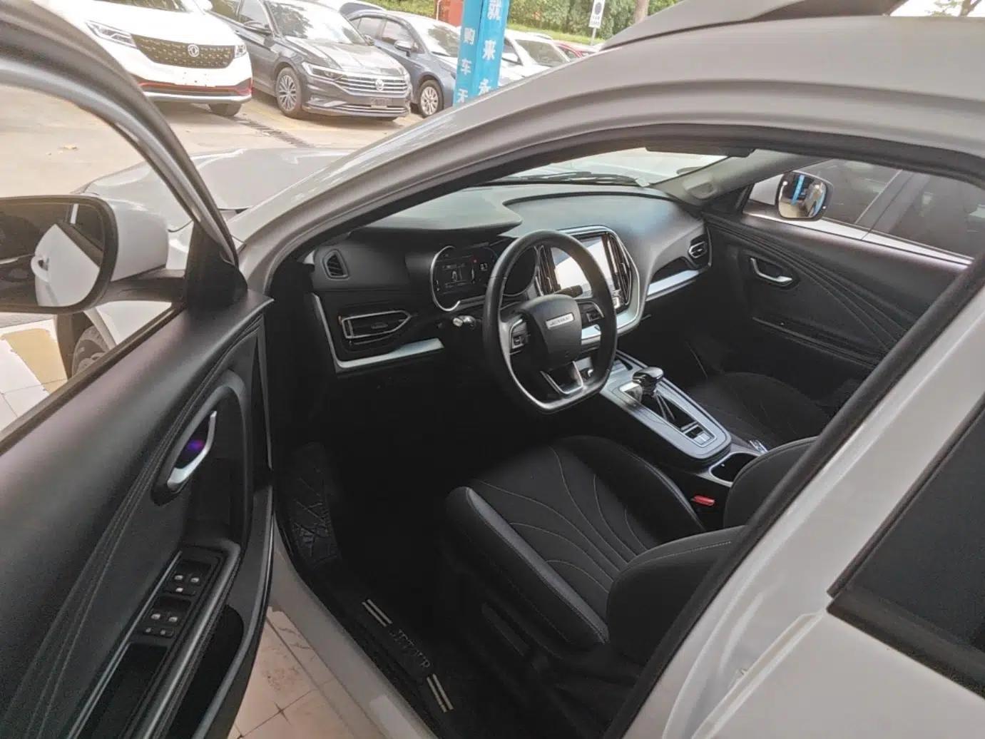 Used JETOUR X70M 2021 1.5T DCT Luxury Partner Model 7 Seats — миниатюра 18