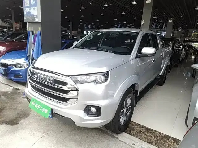Yuhu 7 2023 2.0T Automatic Diesel 4WD Comfort Edition Long Wheelbase Flatbed Cargo Box