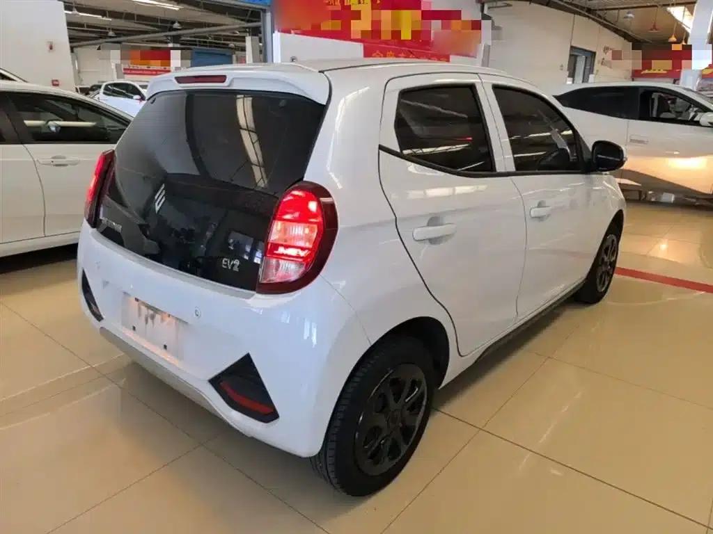 Yizhi EV2 2023 Auspicious Edition 201km Comfort Model — миниатюра 7