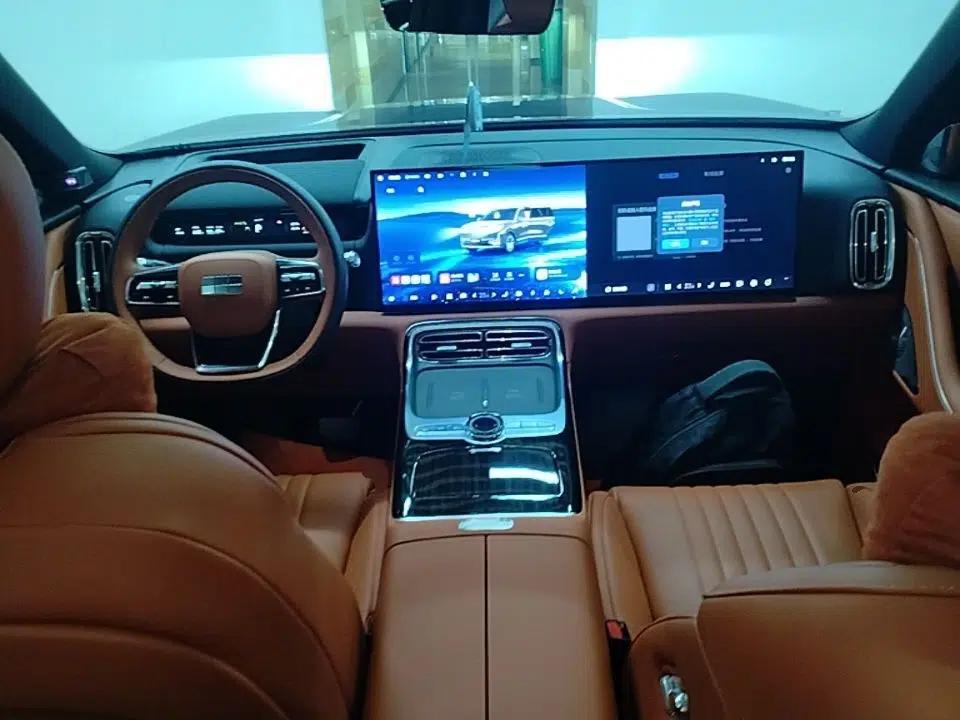 Used Geely Galaxy M9 2025 Model 210km Four-Wheel-Drive Leading Edition — миниатюра 17