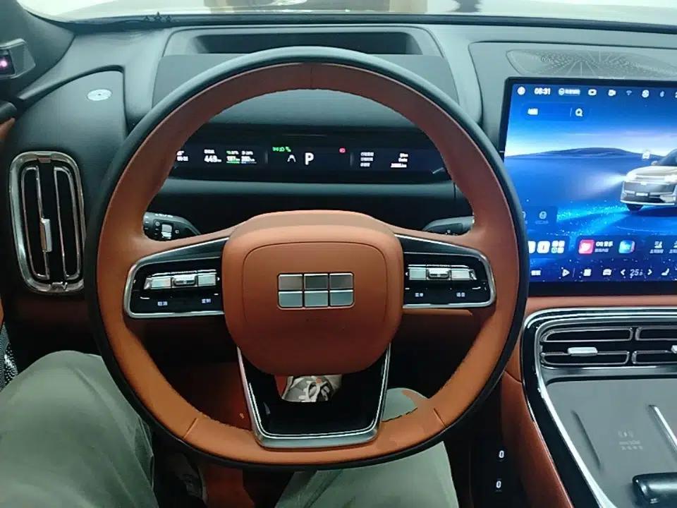 Used Geely Galaxy M9 2025 Model 210km Four-Wheel-Drive Leading Edition — миниатюра 18