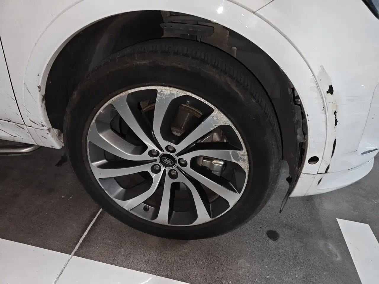 Used Land Rover Discovery Sport New Energy 2021 P300e Performance Tech Edition — миниатюра 8