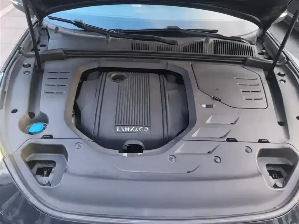Lynk & Co 03 PHEV 2019 1.5T Pro — миниатюра 11