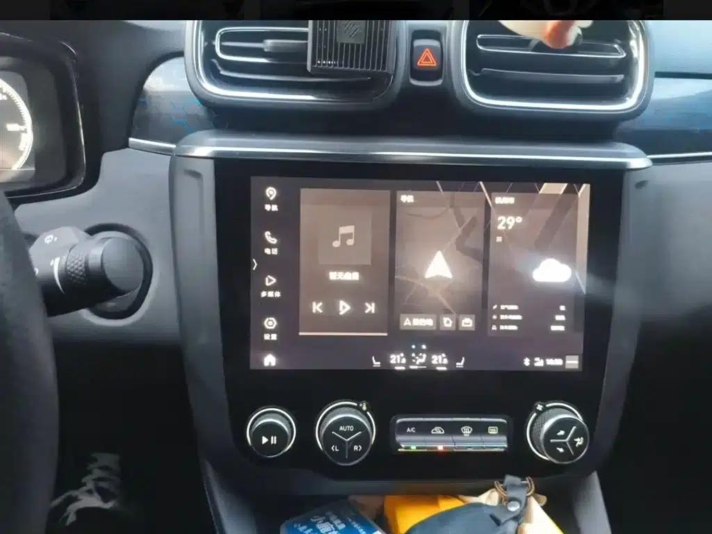 Lynk & Co 03 PHEV 2019 1.5T Pro — миниатюра 14