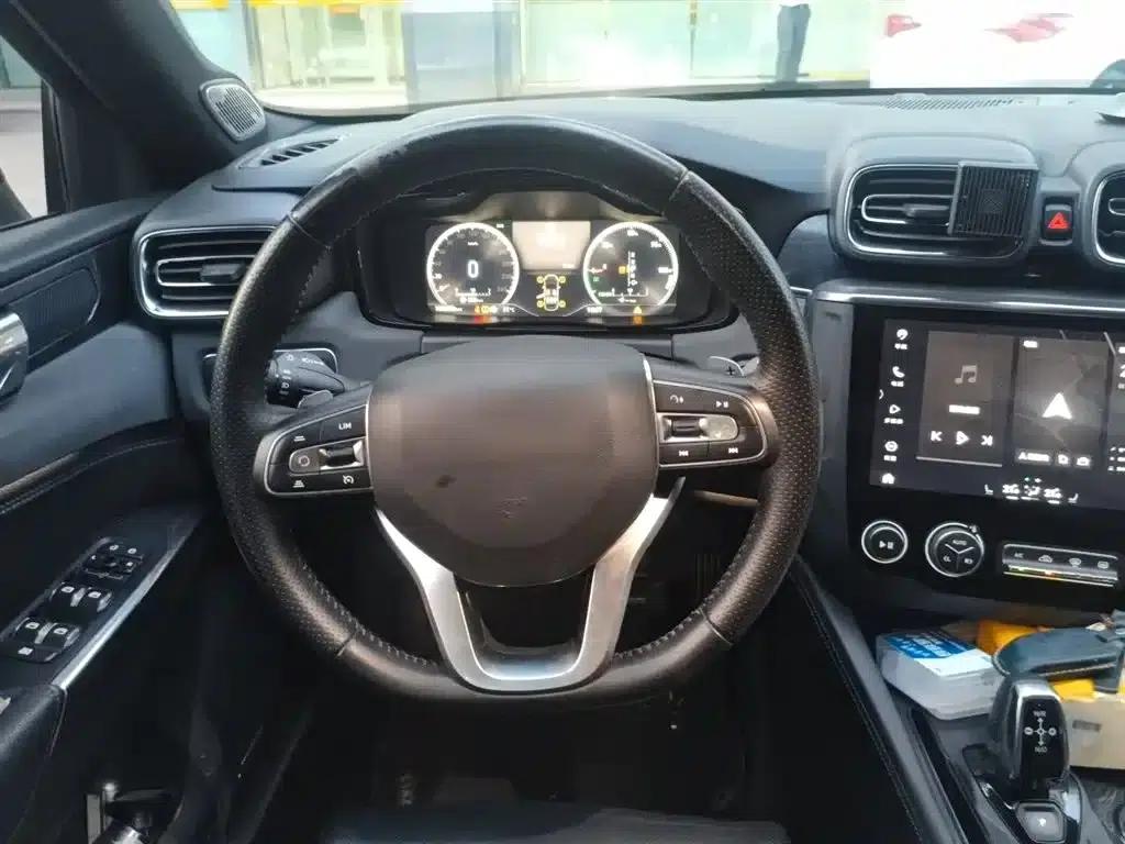 Lynk & Co 03 PHEV 2019 1.5T Pro — миниатюра 3