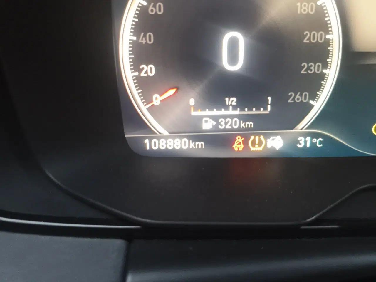 Used Lynk & Co 03 New Energy 2019 1.5T PHEV Pro — миниатюра 9