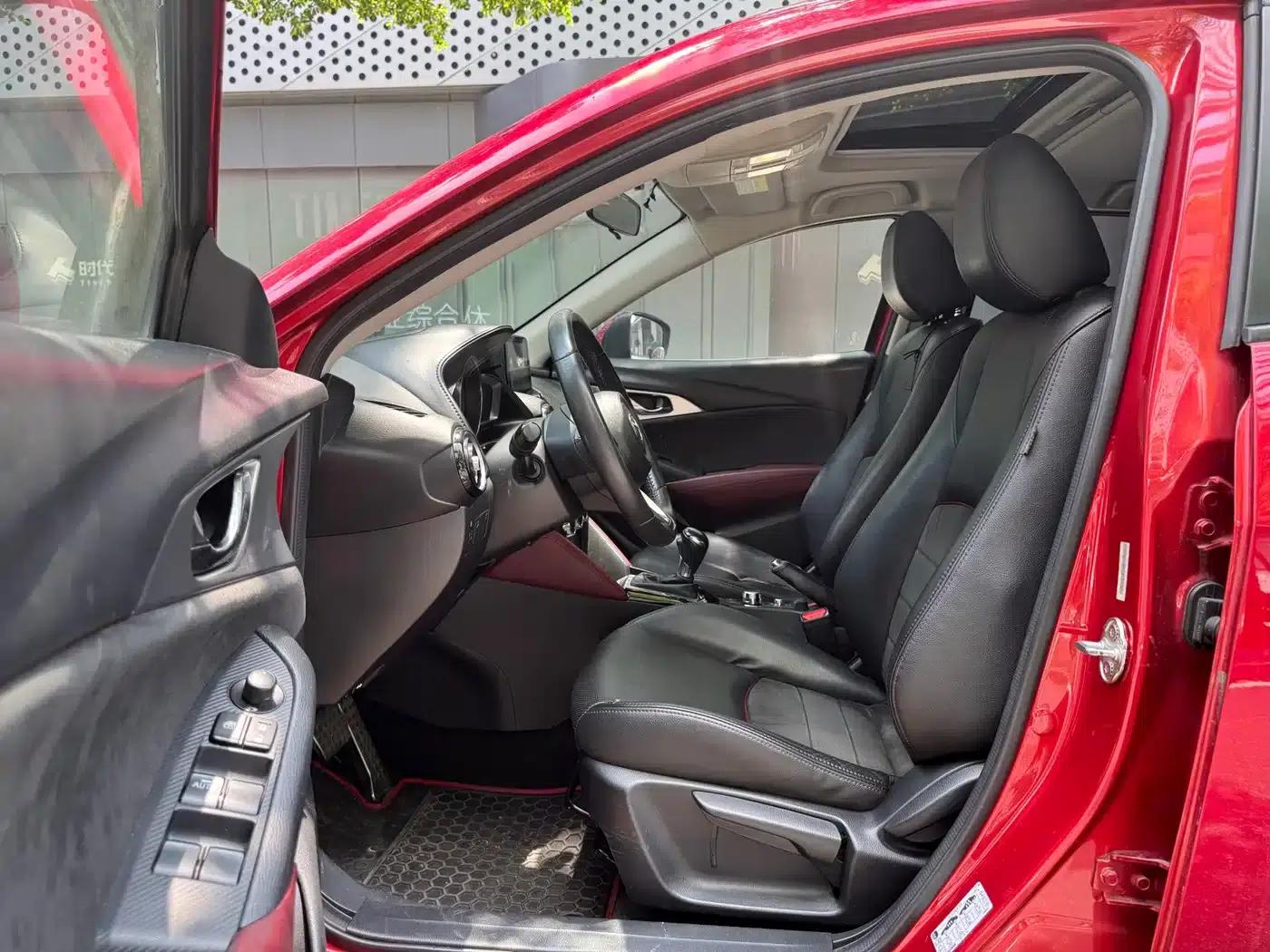 Mazda CX-3 2018 2.0L Automatic Premium — миниатюра 8