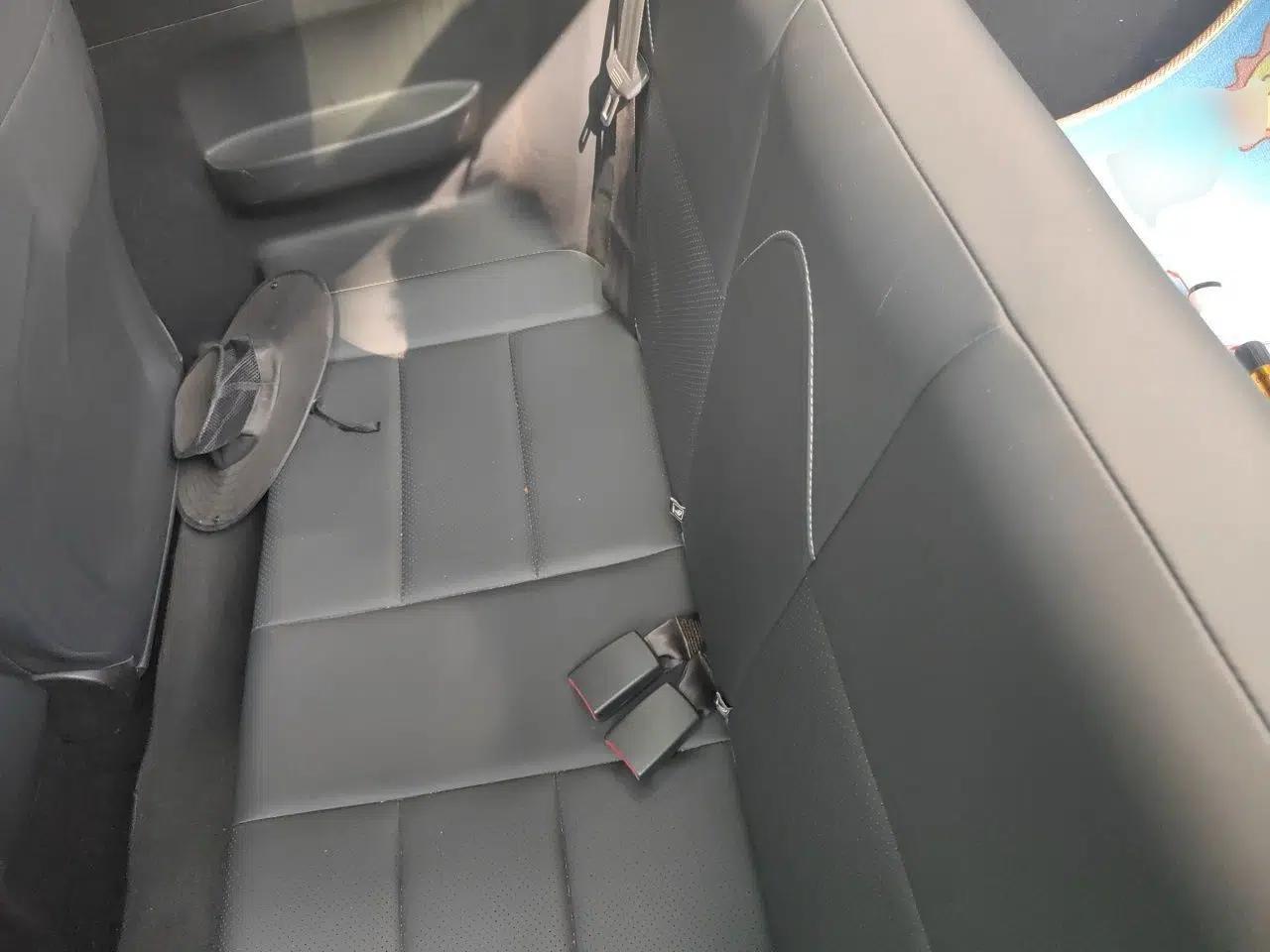 Used Leapmotor S01 2019 380 Standard Edition — миниатюра 17