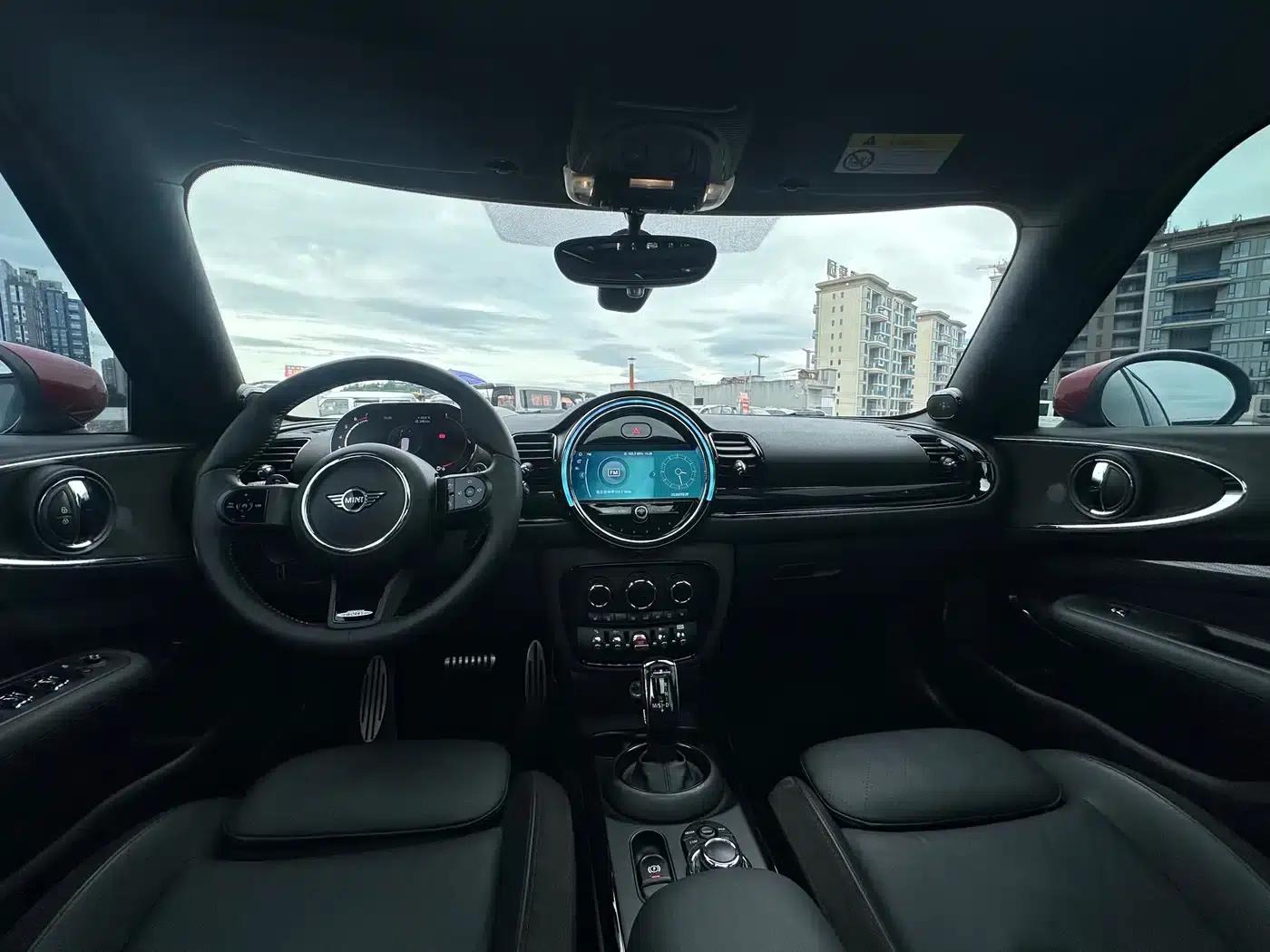 MINI JCW CLUBMAN 2021 2.0T JOHN COOPER WORKS ALL- — миниатюра 8